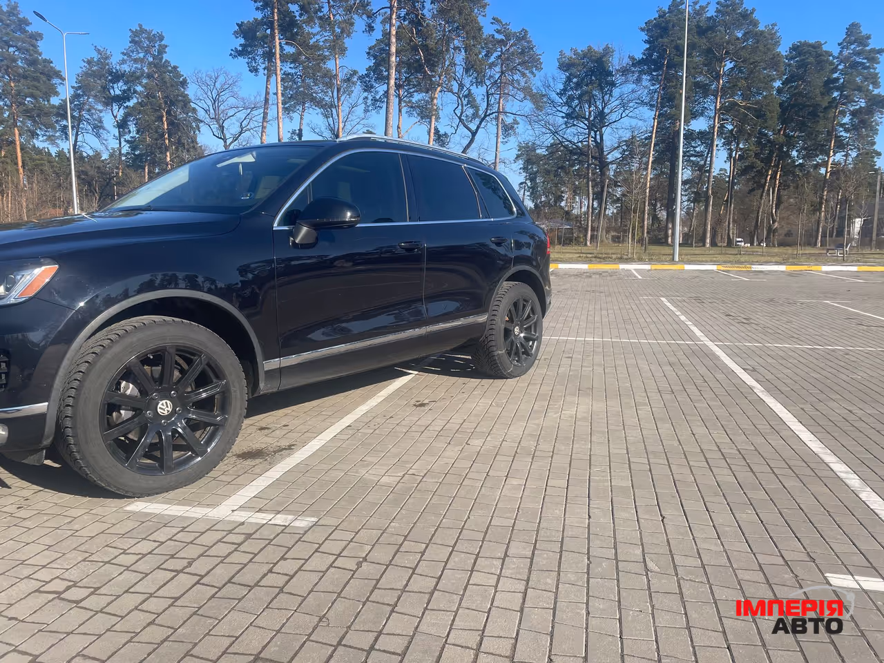 Volkswagen Touareg - фото 12