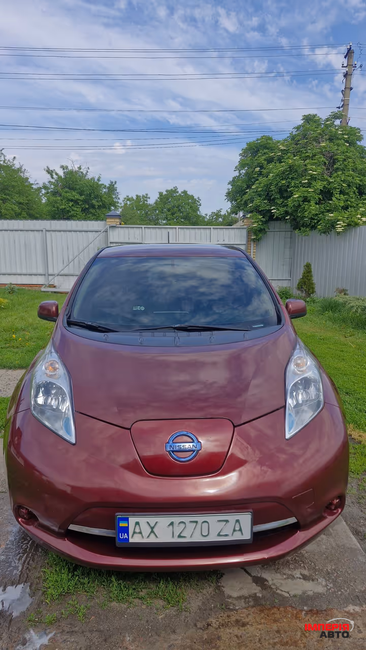 Nissan Leaf - фото 9
