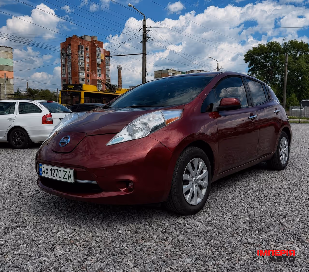 Nissan Leaf - фото 2
