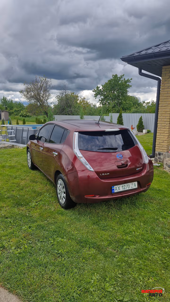 Nissan Leaf - фото 4