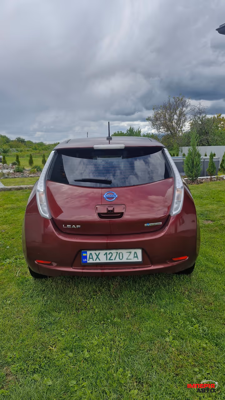 Nissan Leaf - фото 5