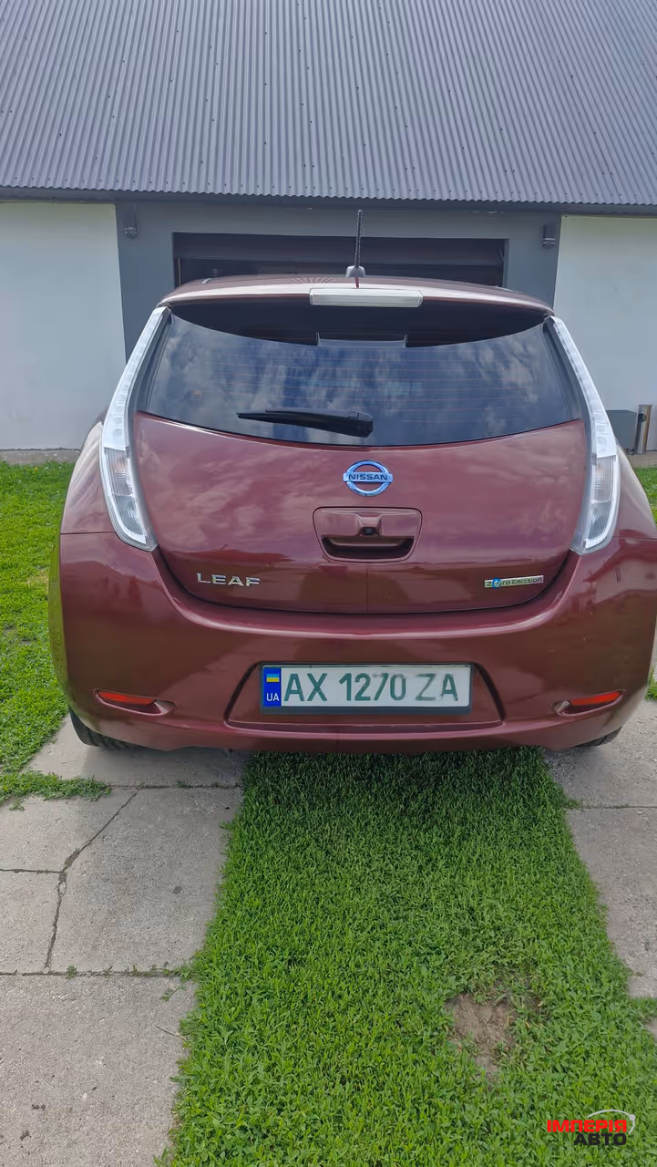 Nissan Leaf - фото 10