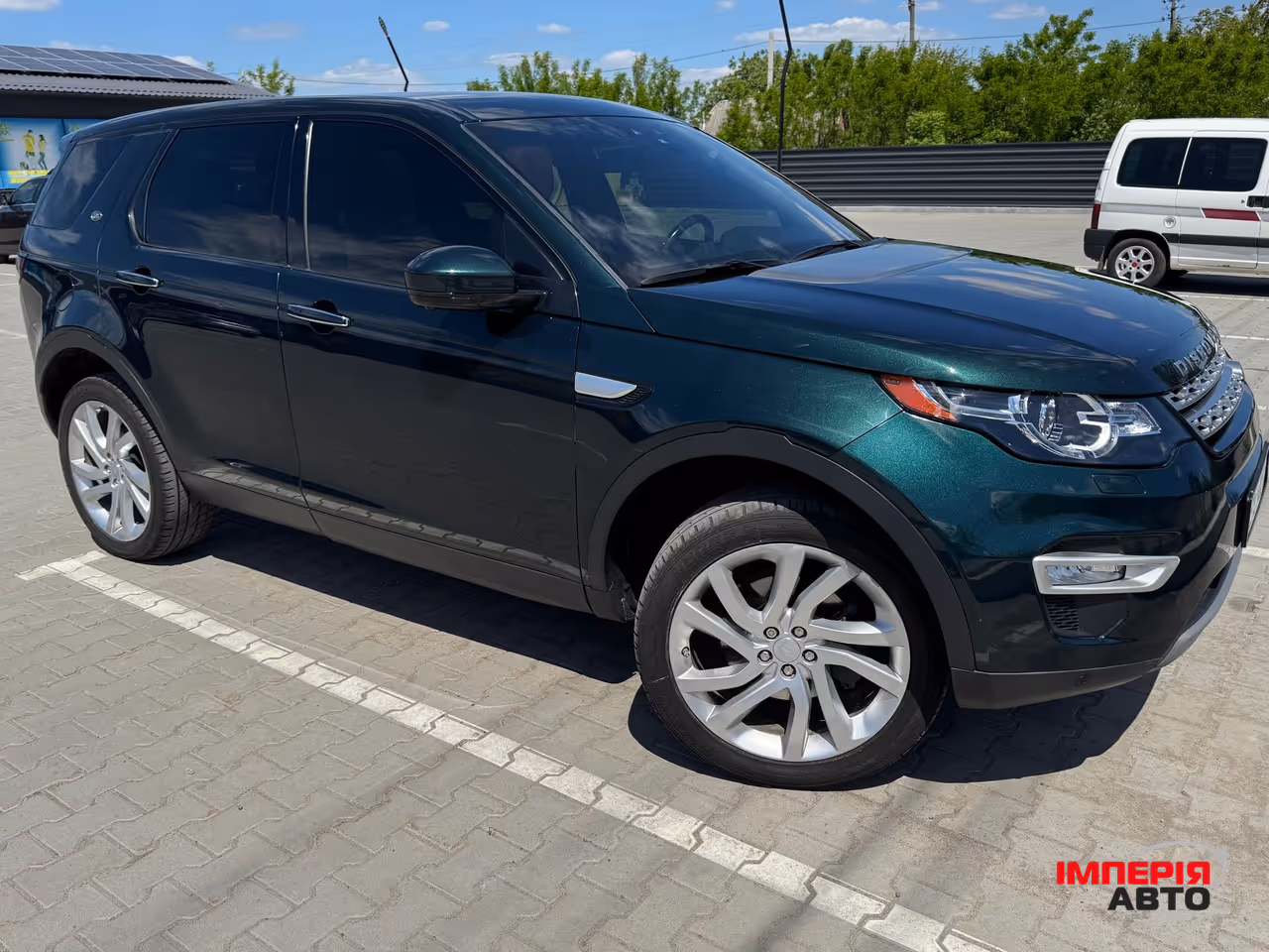 Land Rover Discovery Sport - фото 10