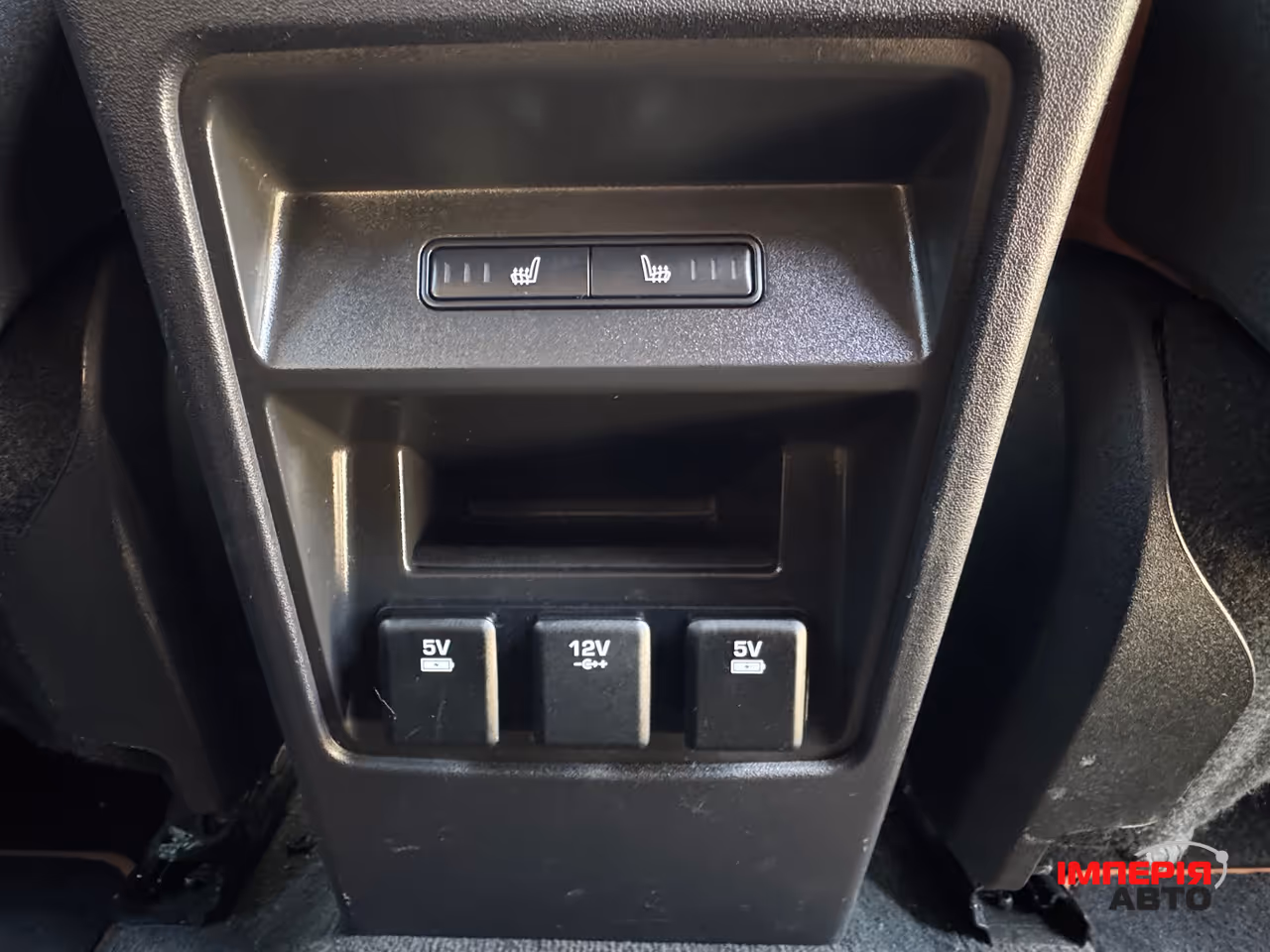Land Rover Discovery Sport - фото 34