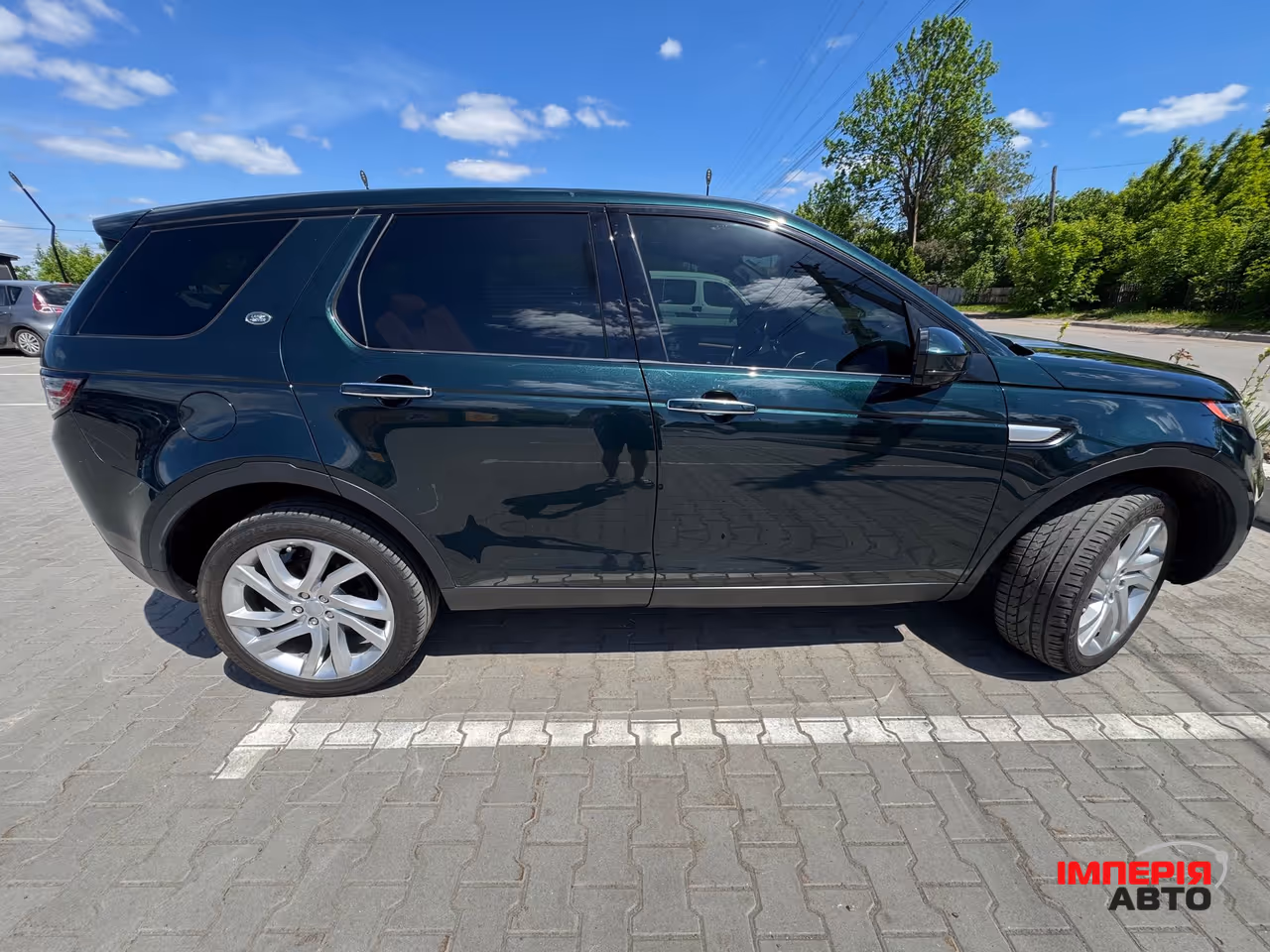 Land Rover Discovery Sport - фото 9
