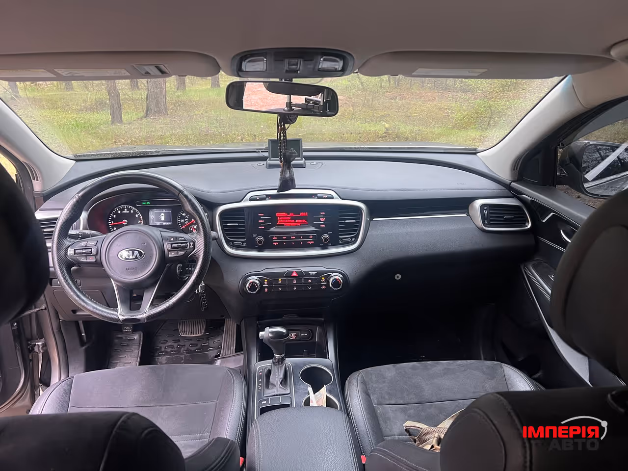 Kia Sorento - фото 27