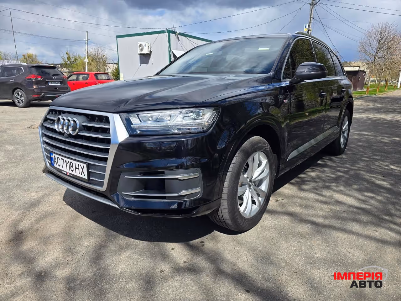 Audi Q7 - фото 46