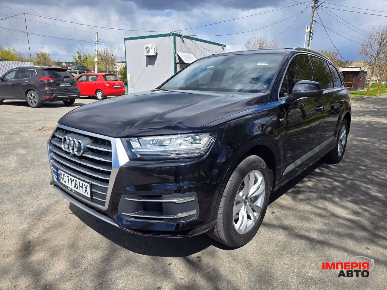 Audi Q7 - фото 45