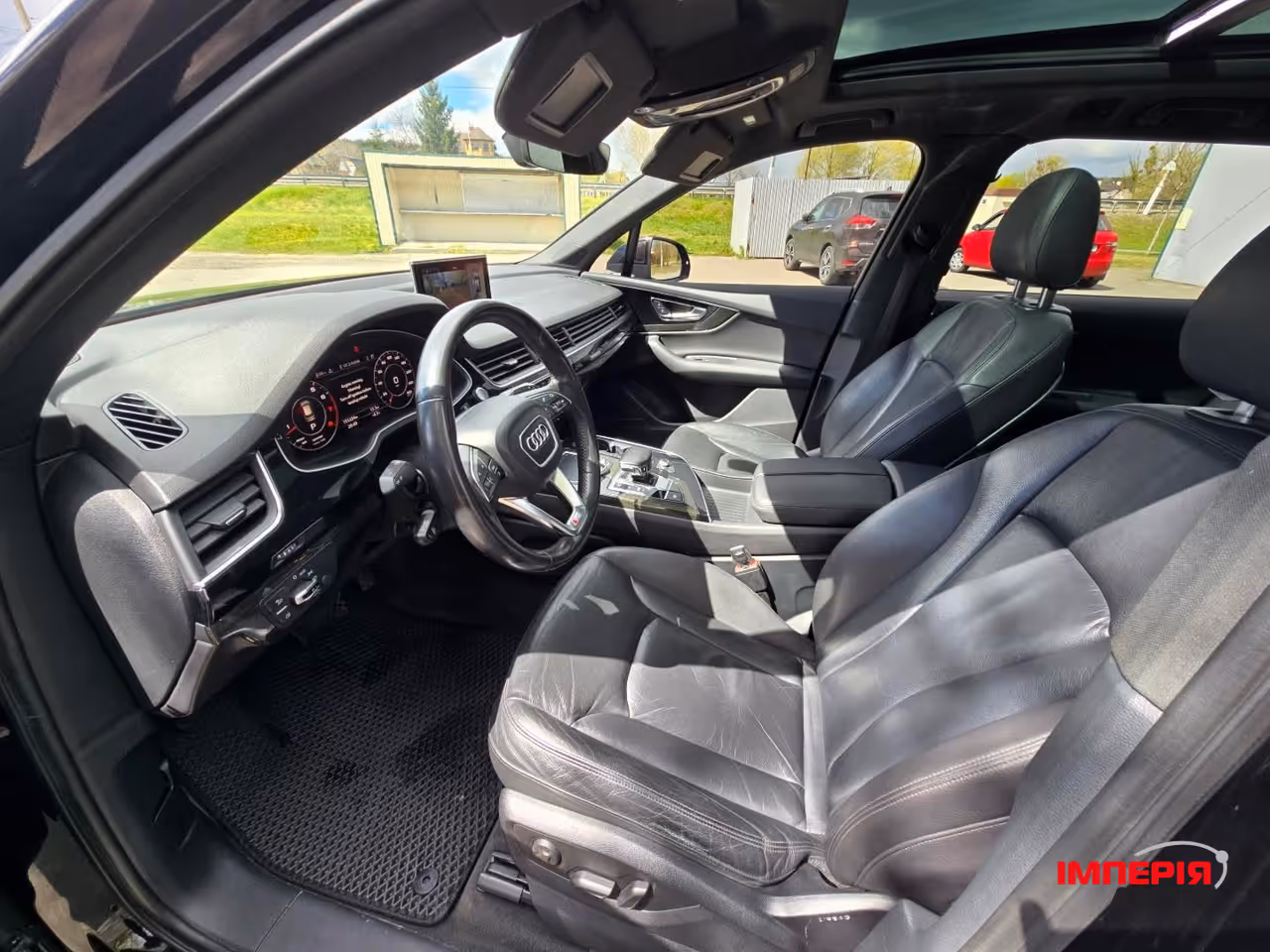 Audi Q7 - фото 20