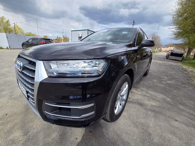 Audi Q7 - фото 5