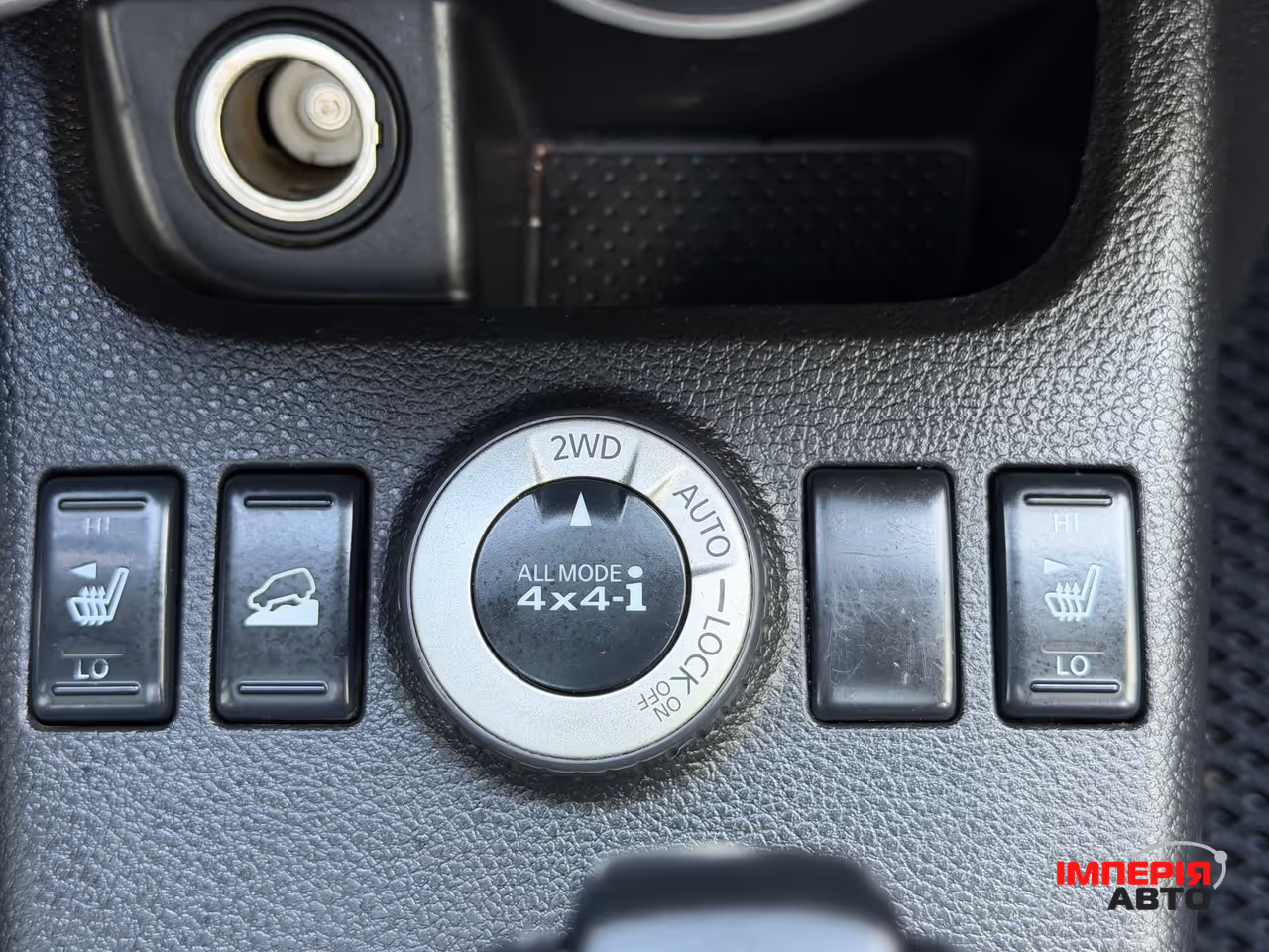 Nissan X-Trail - фото 4