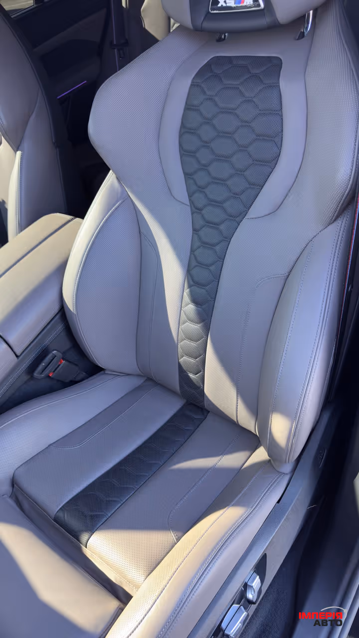BMW X5 M - фото 13