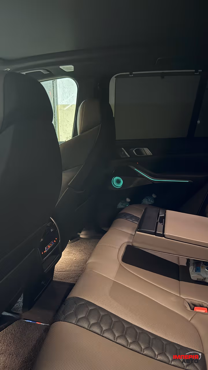 BMW X5 M - фото 9