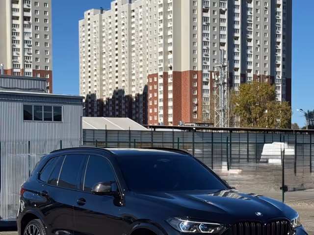 BMW X5 M - фото 3