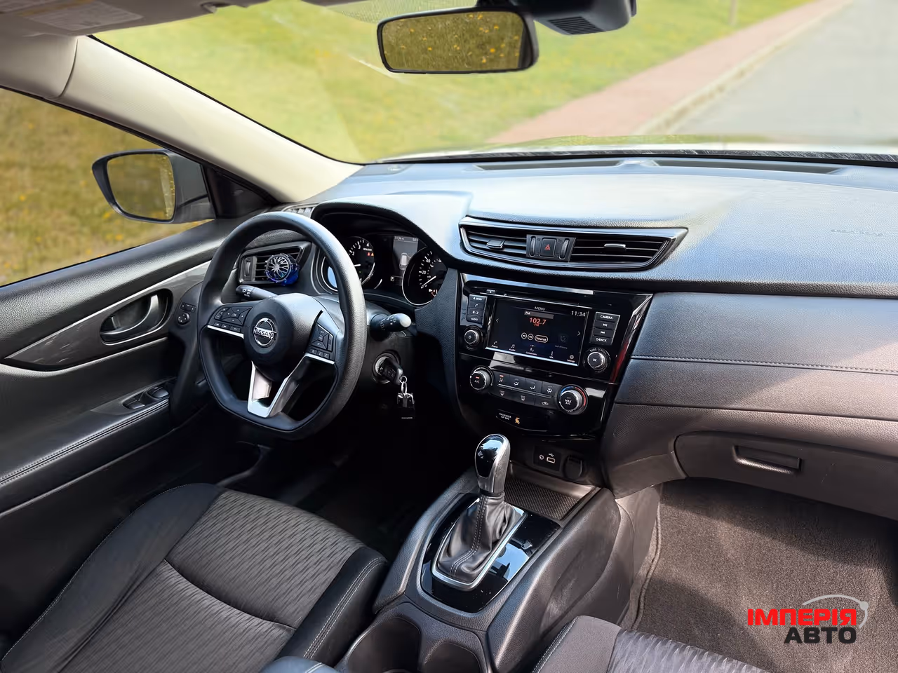 Nissan Rogue - фото 24