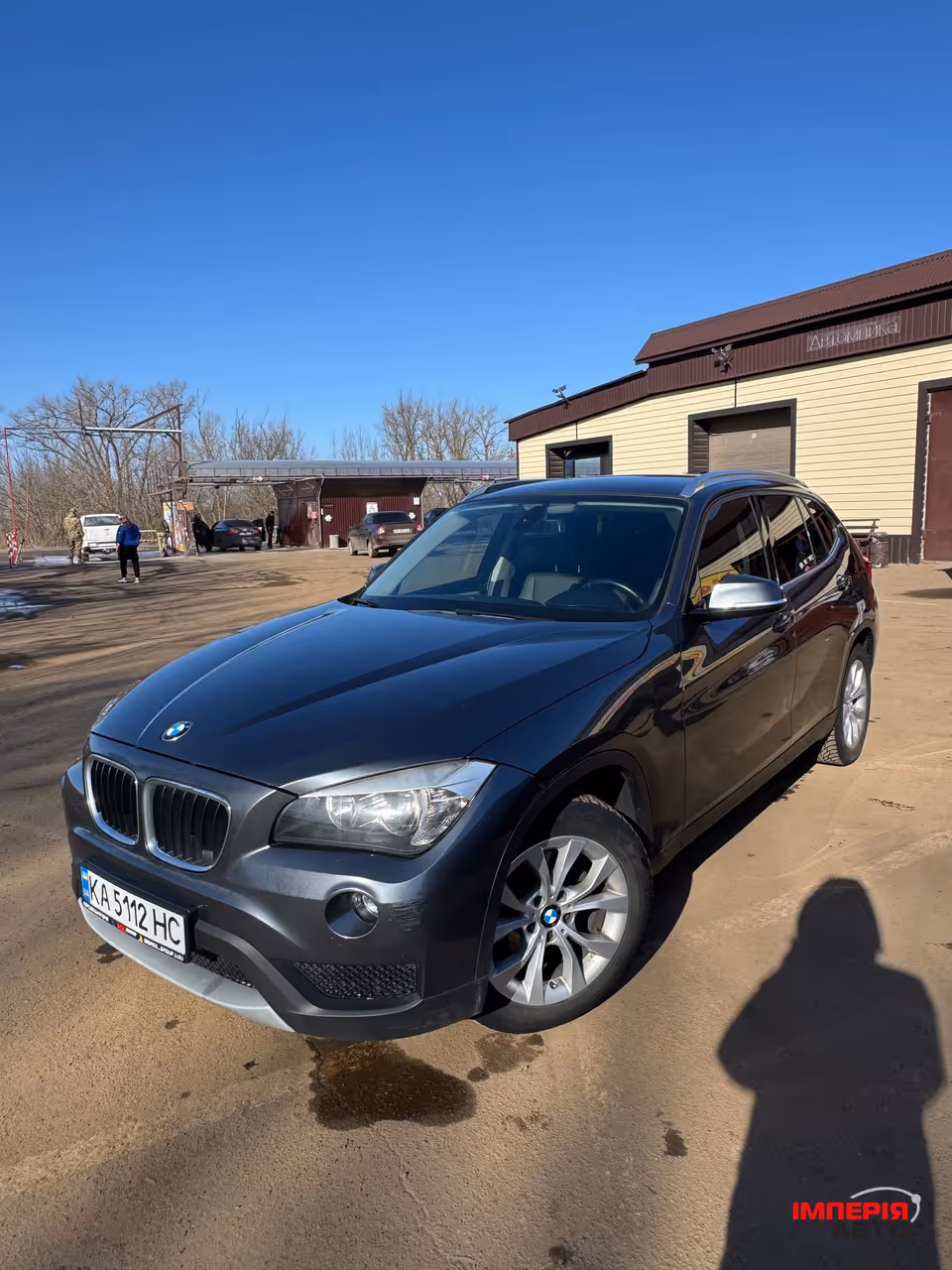 BMW X1 - фото 1