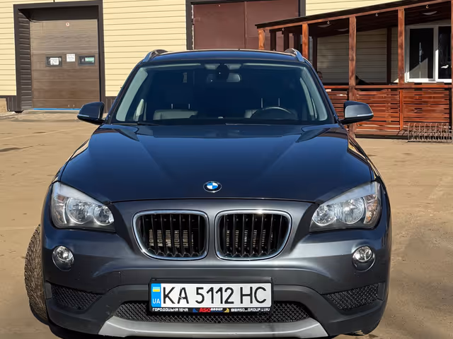 BMW X1 - фото 3