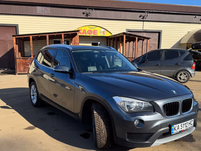 BMW X1 - фото 2