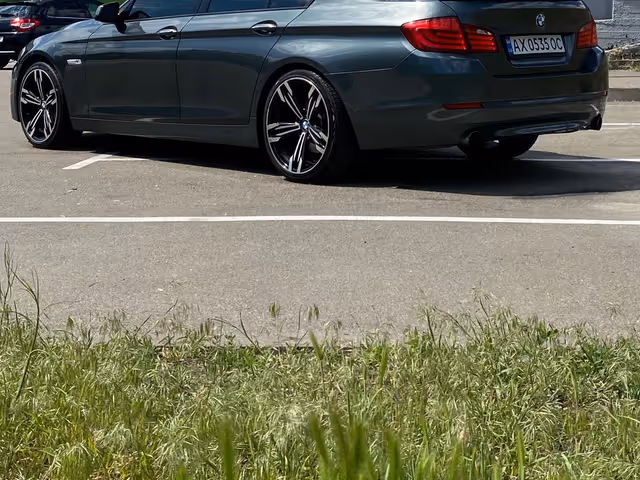 BMW 5 серії - фото 3
