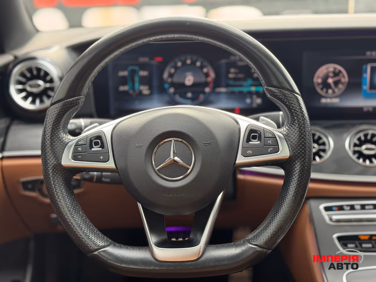 Mercedes-Benz E-Класс - фото 22