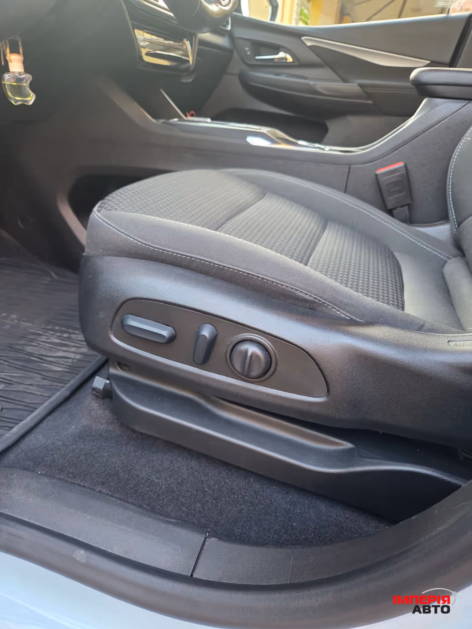 Chevrolet Bolt - фото 6