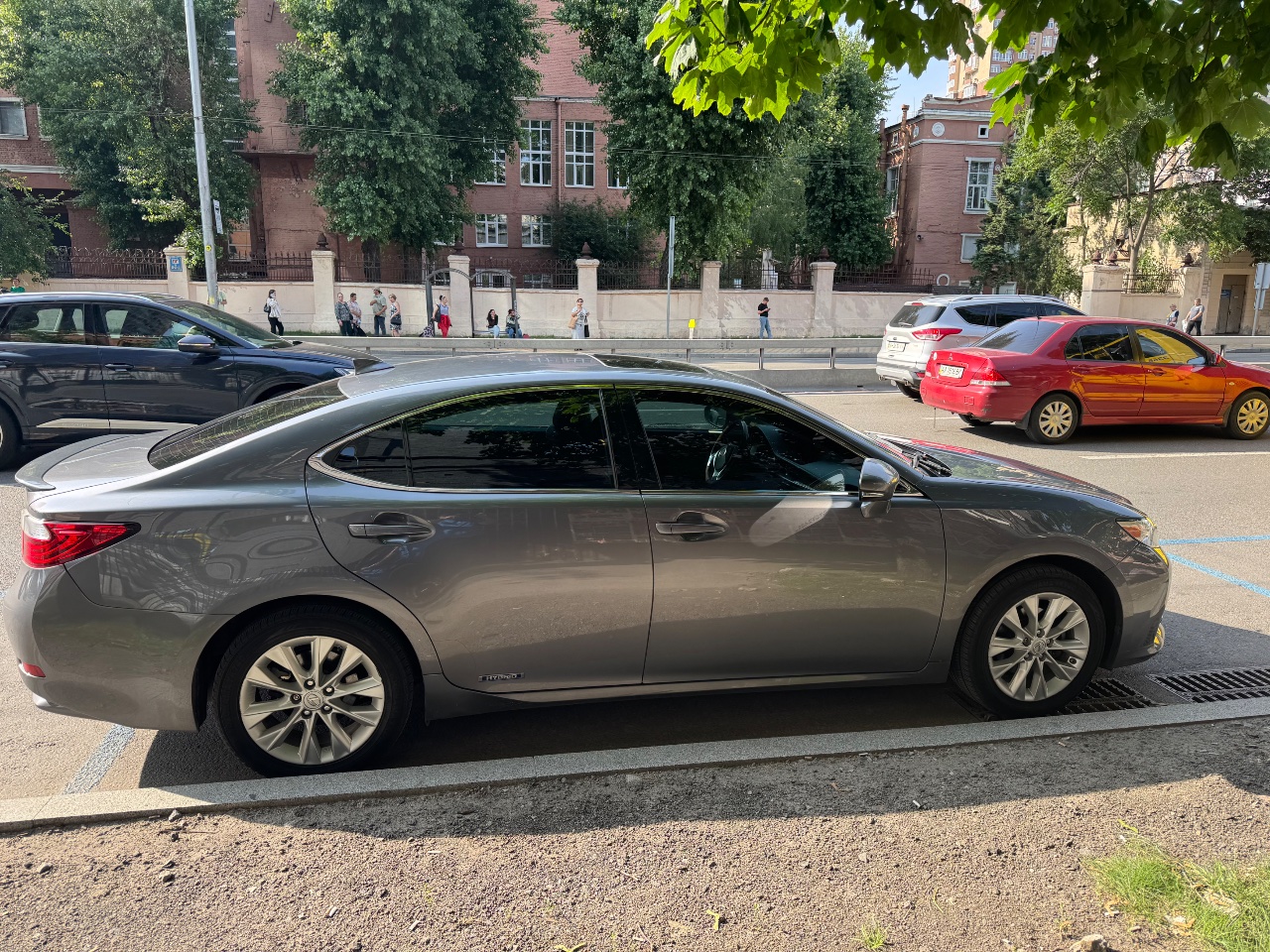 Lexus ES - фото 5