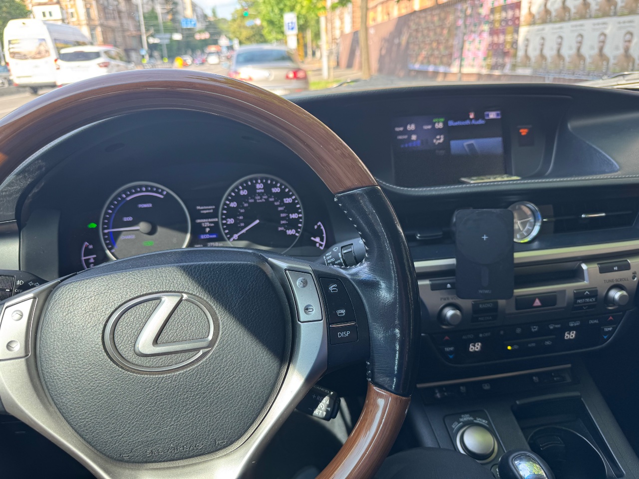 Lexus ES - фото 9