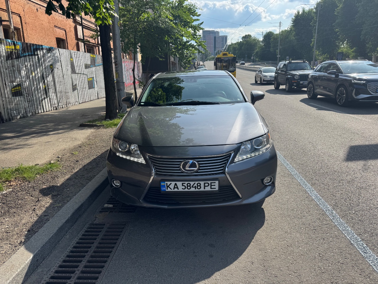 Lexus ES - фото 2