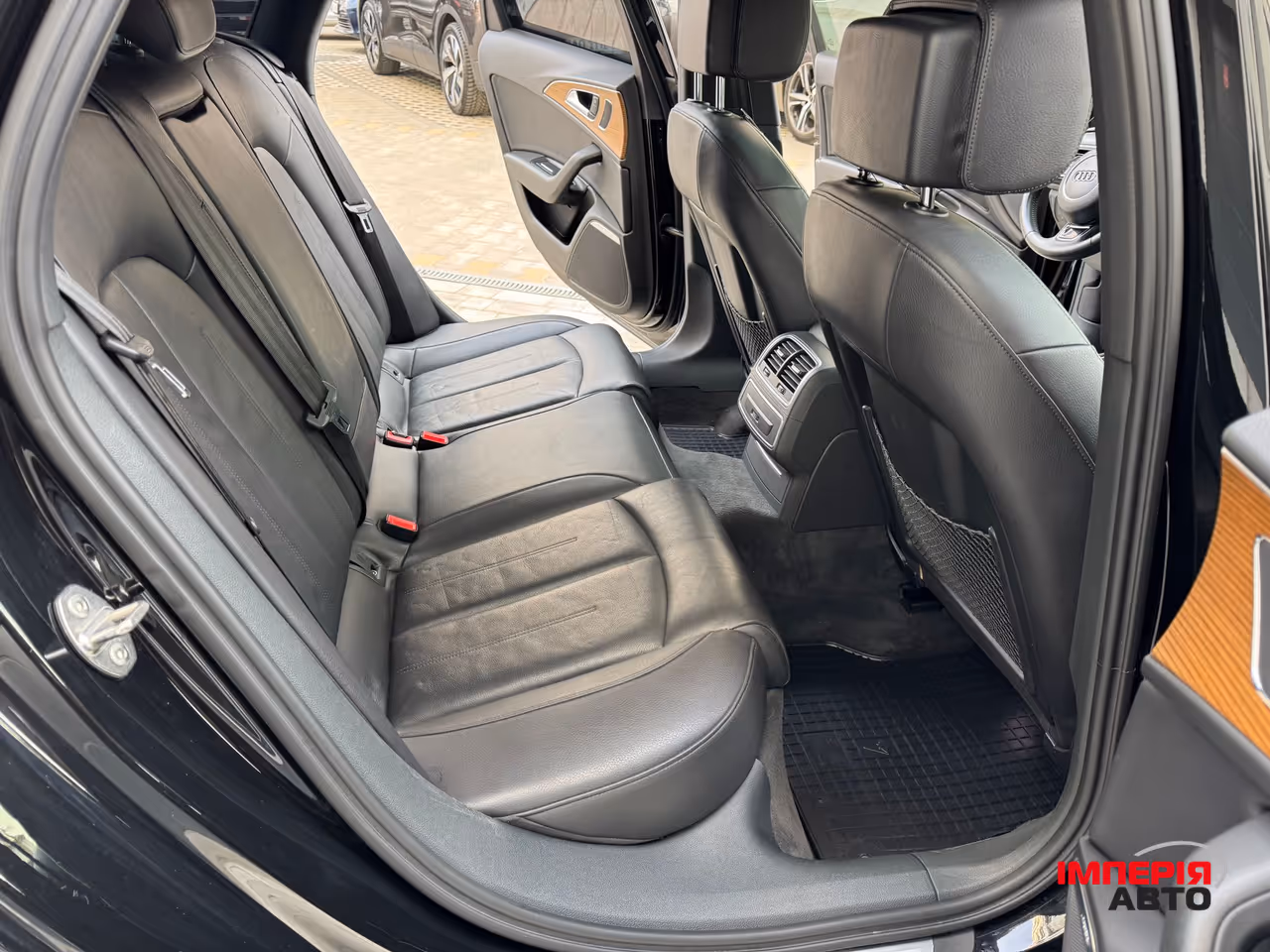 Audi A6 - фото 37