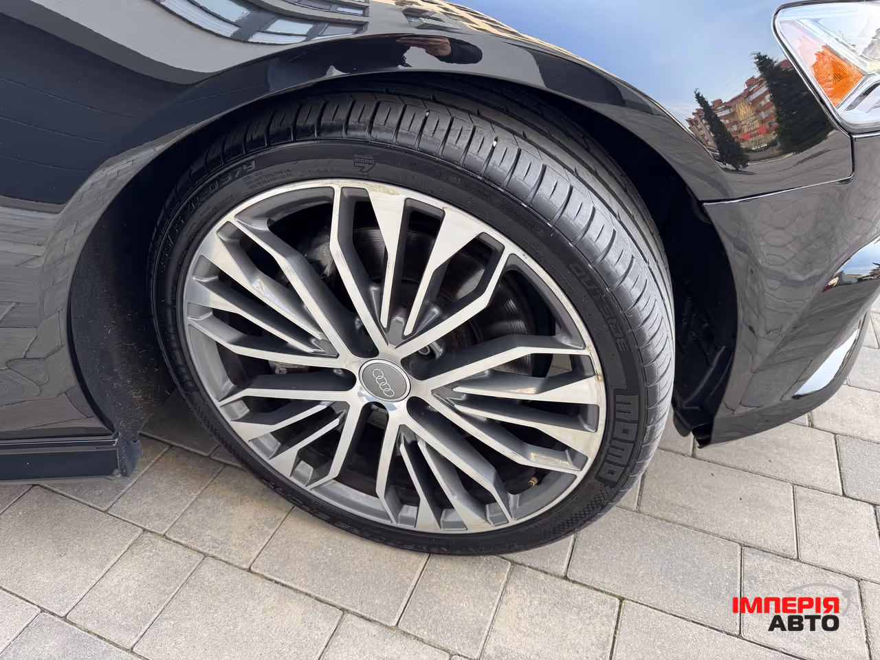 Audi A6 - фото 25