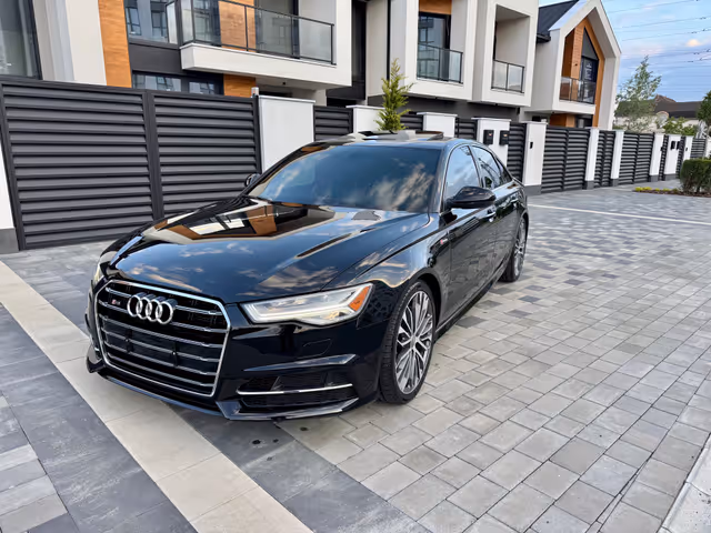 Audi A6 - фото 5