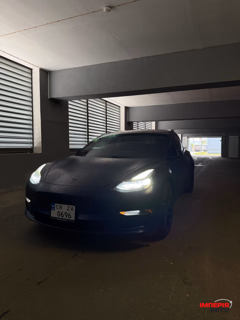 Tesla Model 3 - фото 10