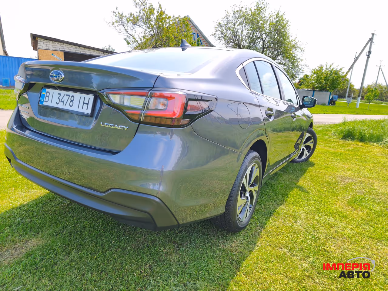 Subaru Legacy - фото 10