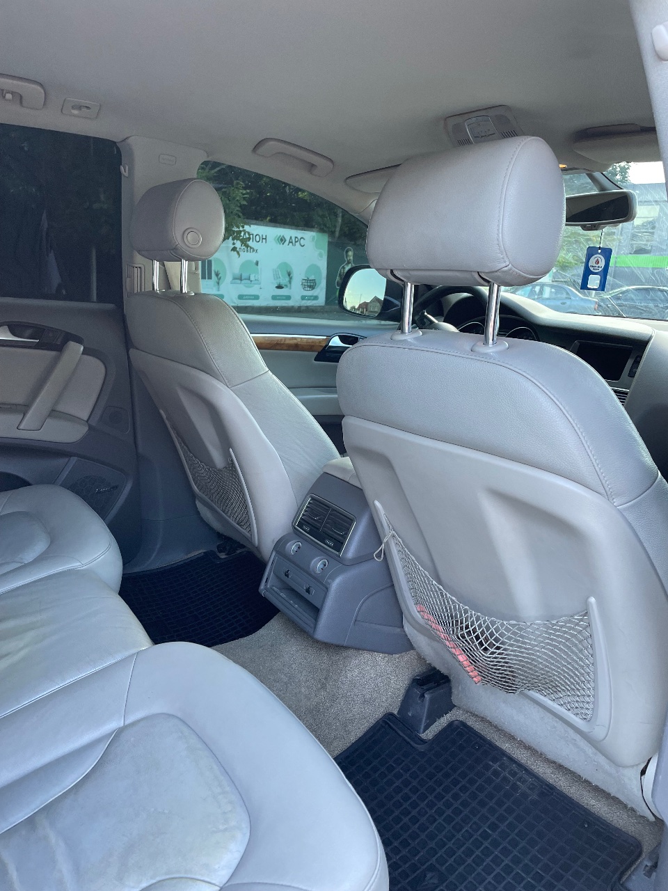 Audi Q7 - фото 13