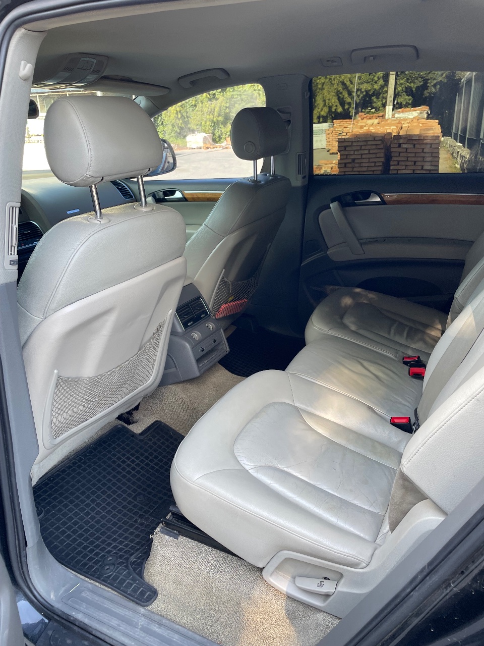 Audi Q7 - фото 5