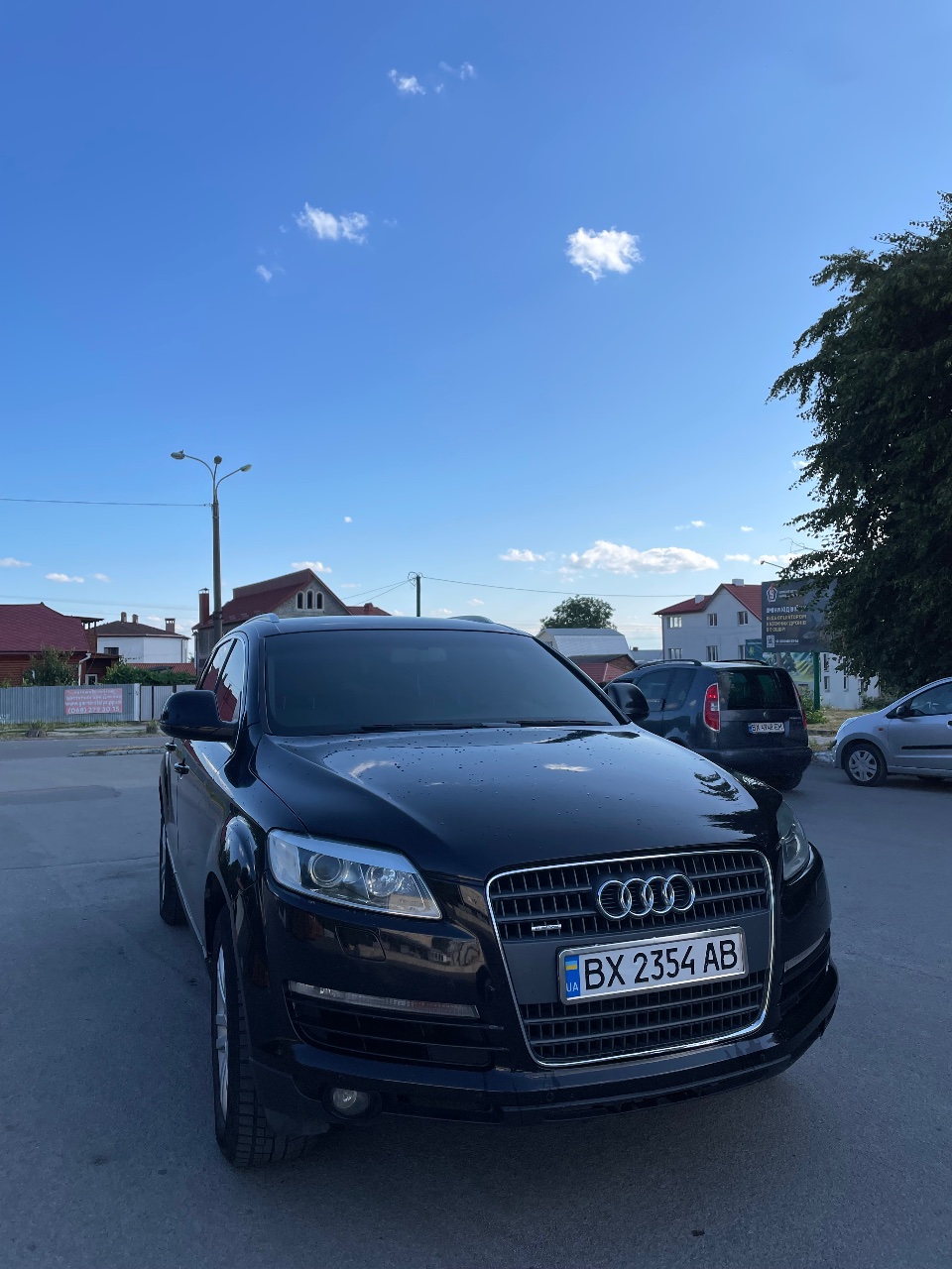 Audi Q7 - фото 1