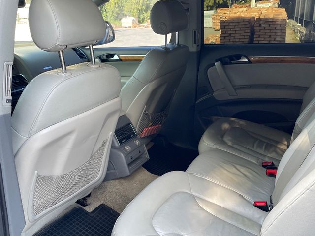 Audi Q7 - фото 5