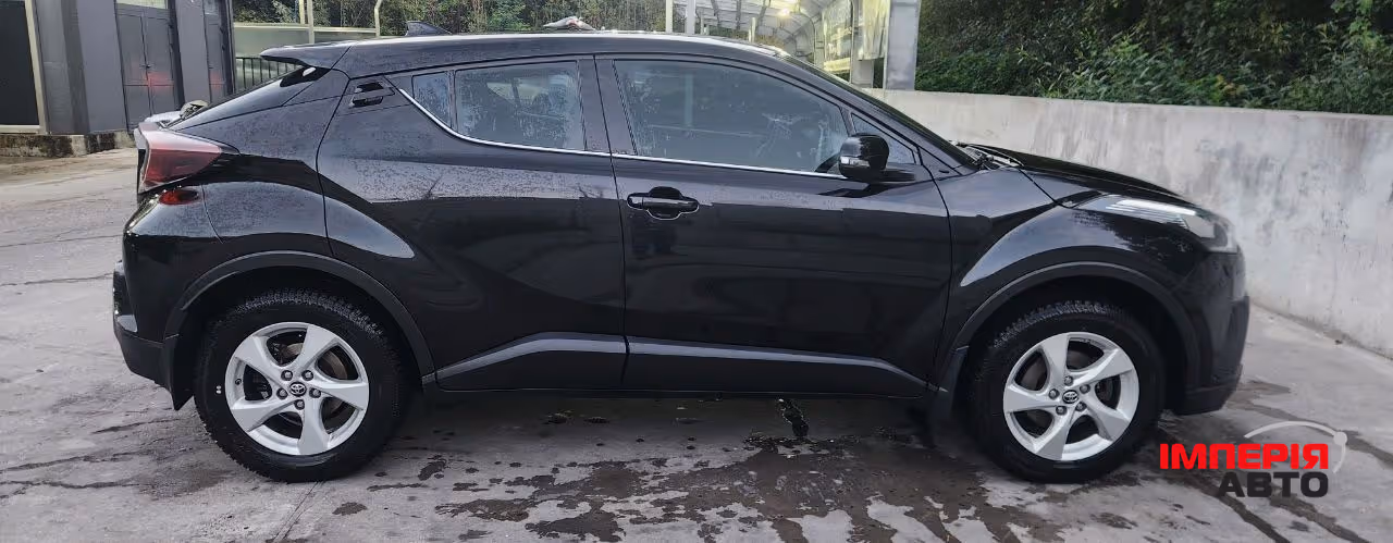 Toyota C-HR - фото 5