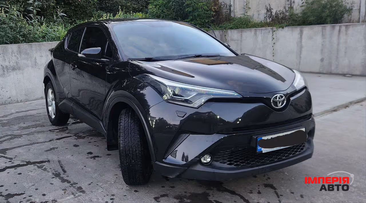 Toyota C-HR - фото 3