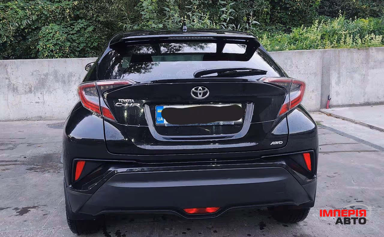 Toyota C-HR - фото 6