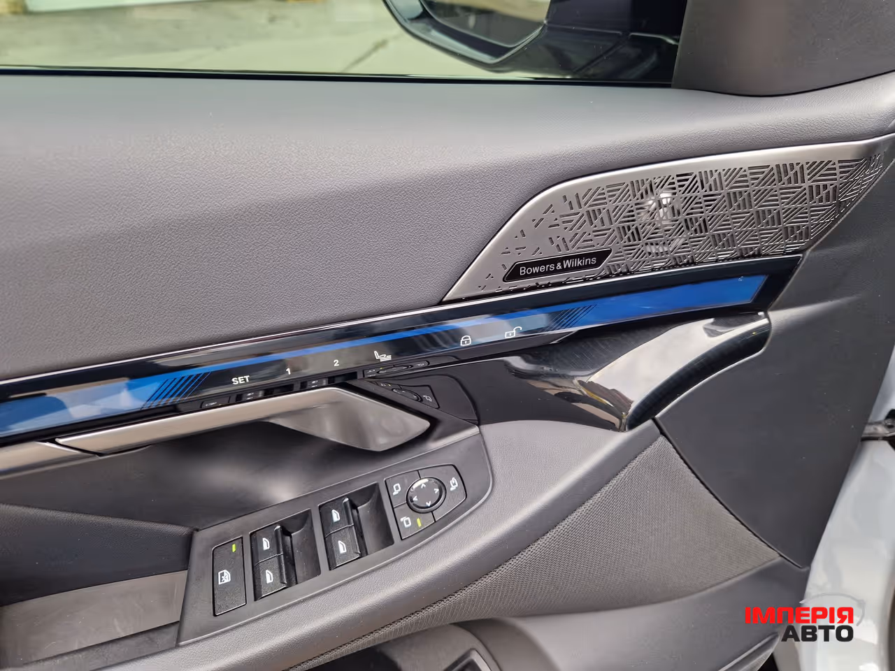 BMW i5 - фото 19