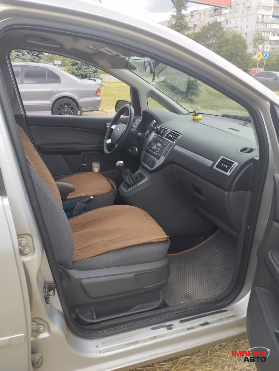 Ford Focus - фото 6