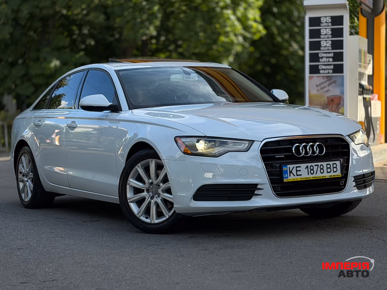 Audi A6 - фото 7