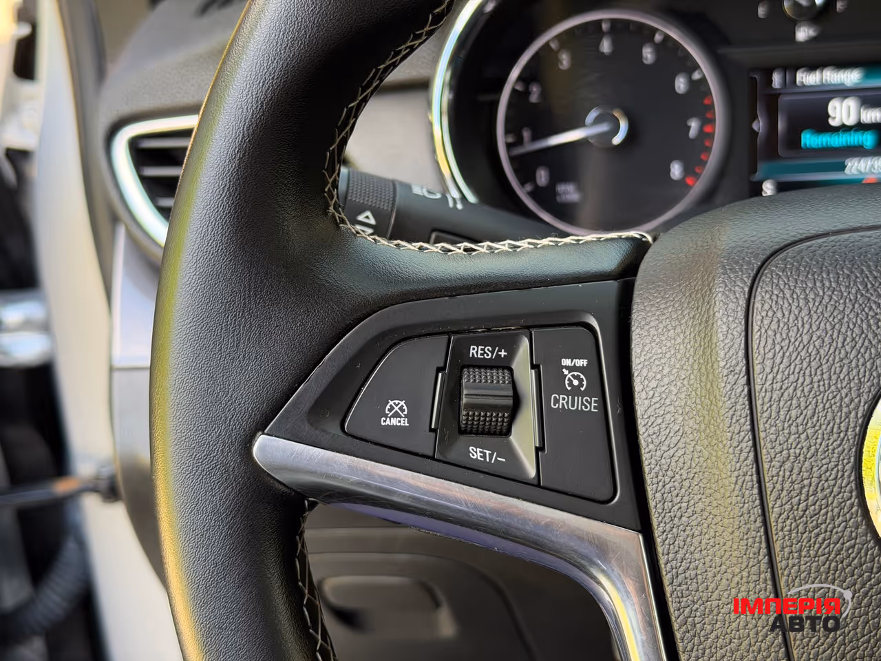 Buick Encore - фото 42