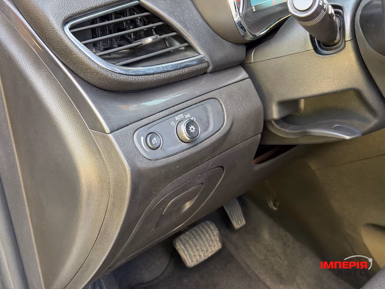 Buick Encore - фото 38