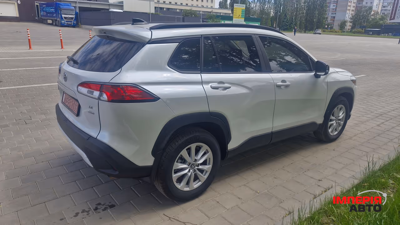 Toyota Corolla Cross - фото 3