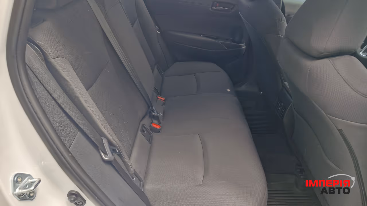 Toyota Corolla Cross - фото 22