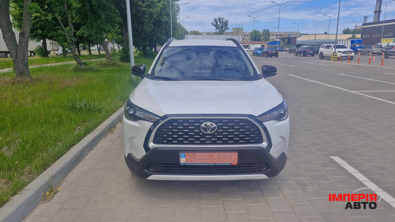 Toyota Corolla Cross - фото 8