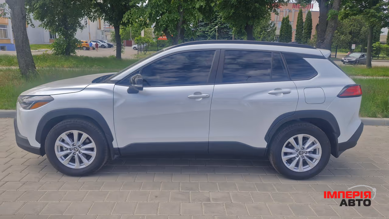 Toyota Corolla Cross - фото 6