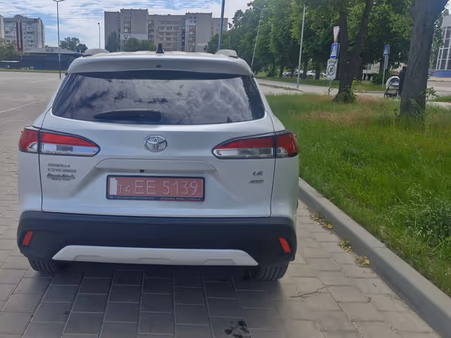 Toyota Corolla Cross - фото 4